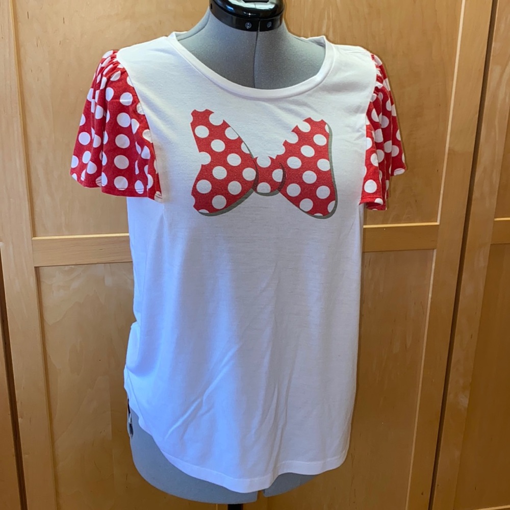 Disney Parks Minnie Mouse t shirt